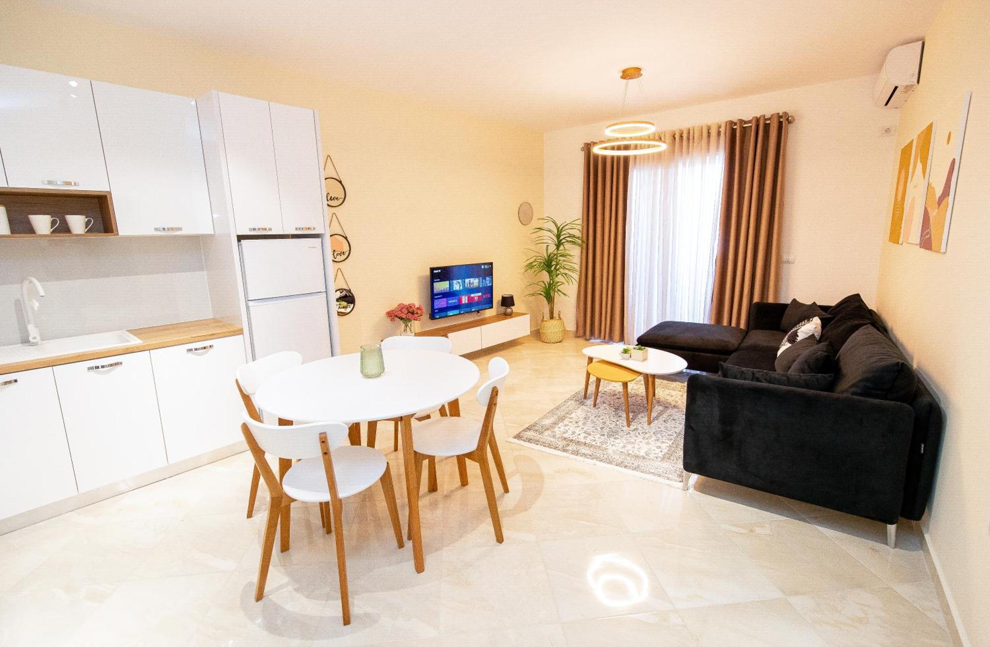 Apartment Captain's